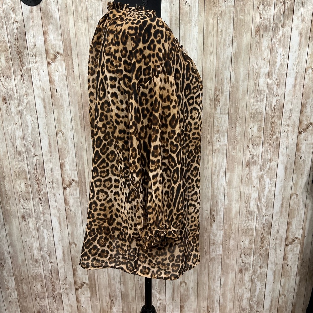 Joe‎ Tan and Brown Animal Print Tie Front Blouse - Picture 2 of 5